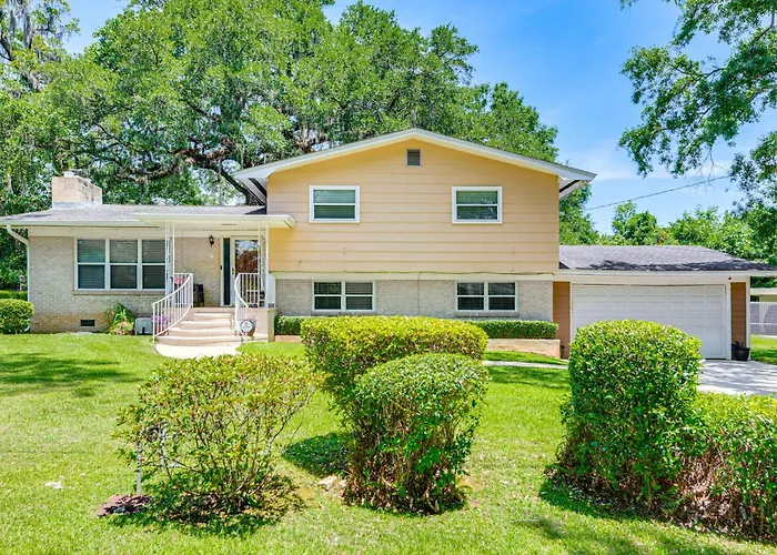 2 Mi To Fsu & Famu: W/ Spacious Deck! * Tallahassee