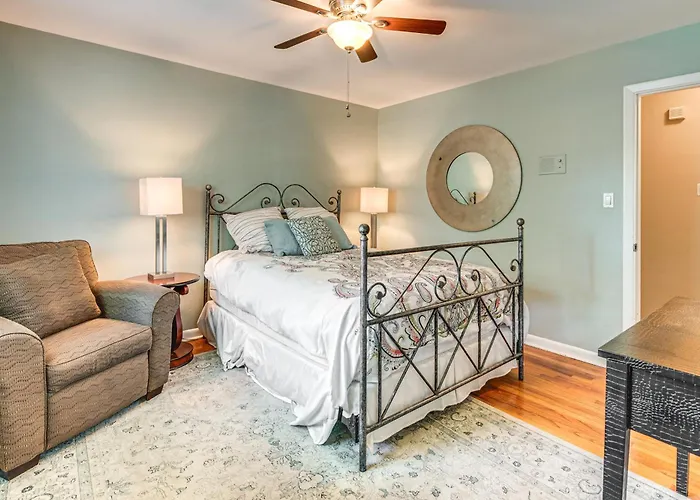 2 Mi To Fsu & Famu: W/ Spacious Deck! * Tallahassee
