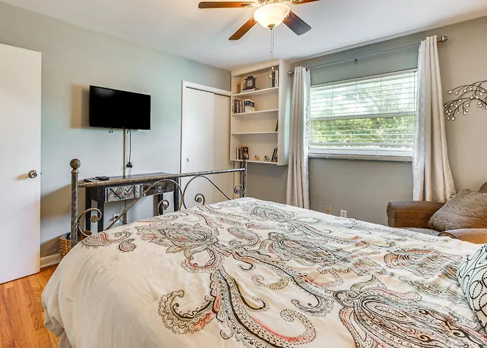 2 Mi To Fsu & Famu: W/ Spacious Deck! Сasa de vacaciones *